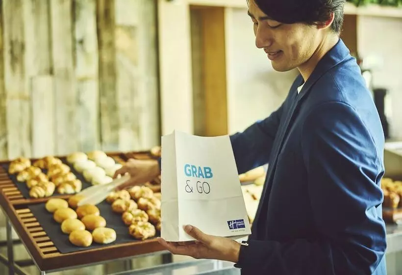 Hotelli Holiday Inn Express Osaka City Centre  Midosuji, An Ihg