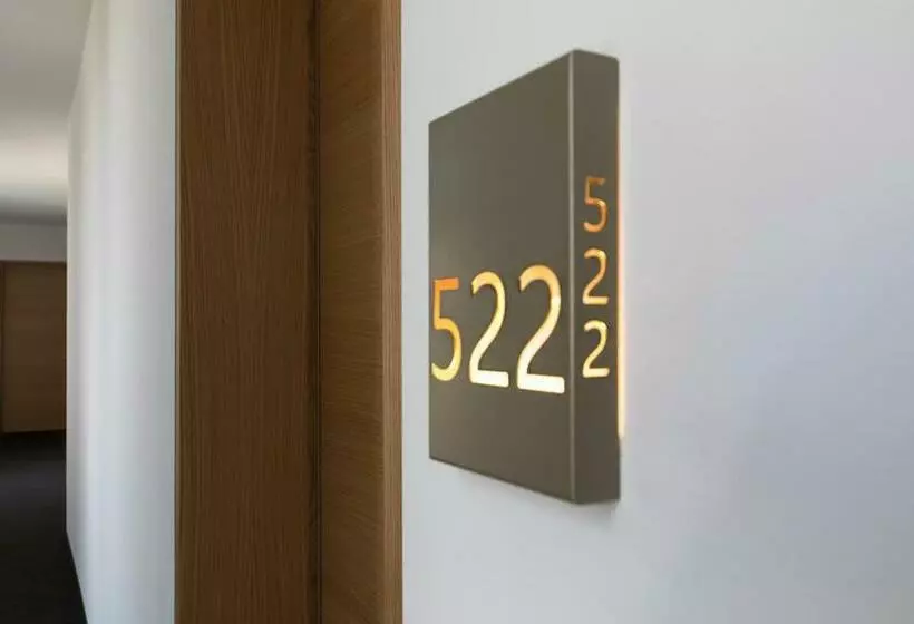 ホテル Klinglhuber Suites