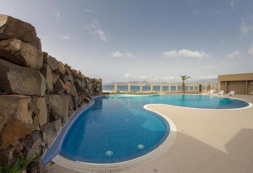 ホテル Las Rochas