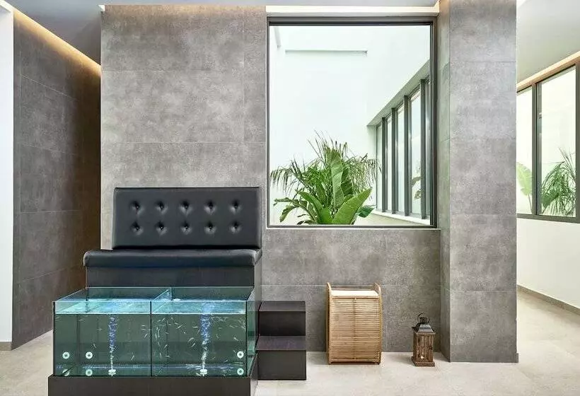 Hotelli Lindos Grand Resort & Spa   Adults Only