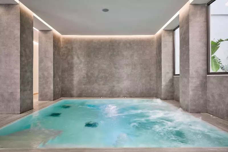 Hotelli Lindos Grand Resort & Spa   Adults Only