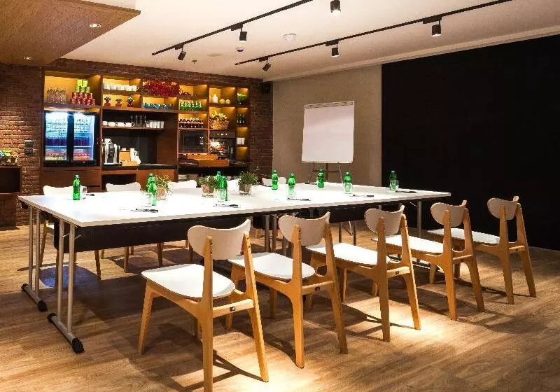 هتل Lit Bangkok Residence