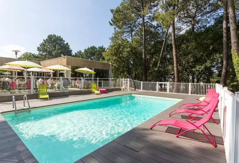 ホテル Lorient Residence