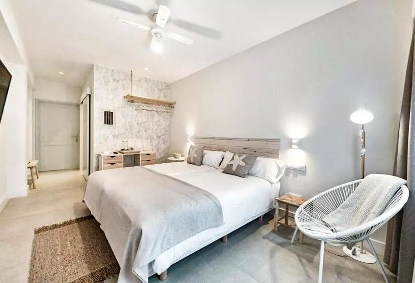 ホテル Maresía Canteras Urban