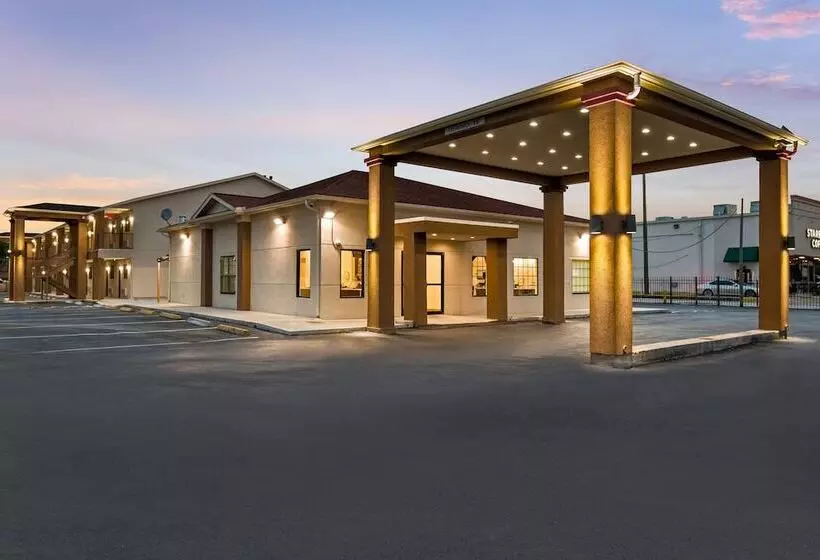 Hotelli Red Roof Inn Houston – Spring North