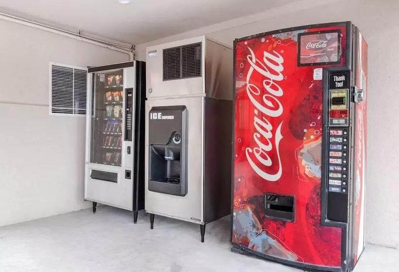 Hotelli Red Roof Inn Houston – Spring North