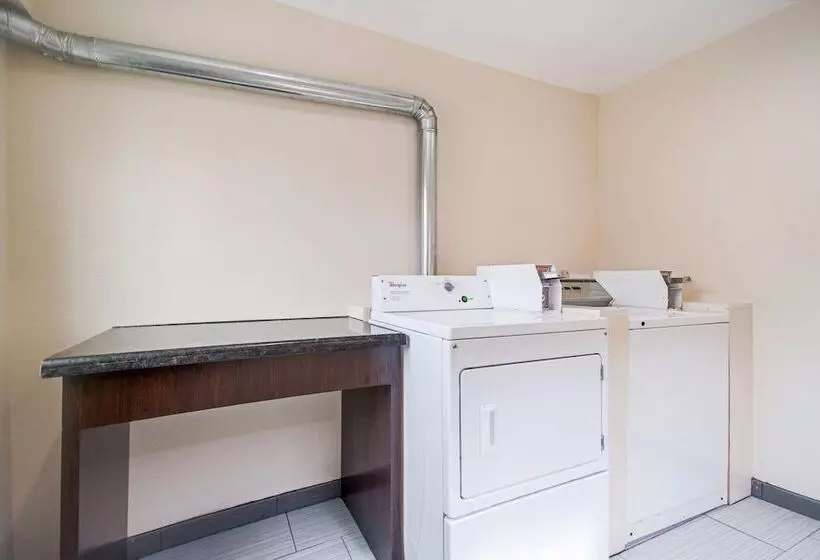 Hotelli Red Roof Inn Houston – Spring North