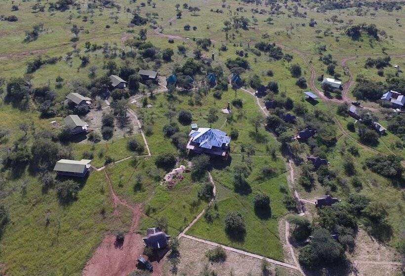 هتل Serengeti Ikoma Wild Camp