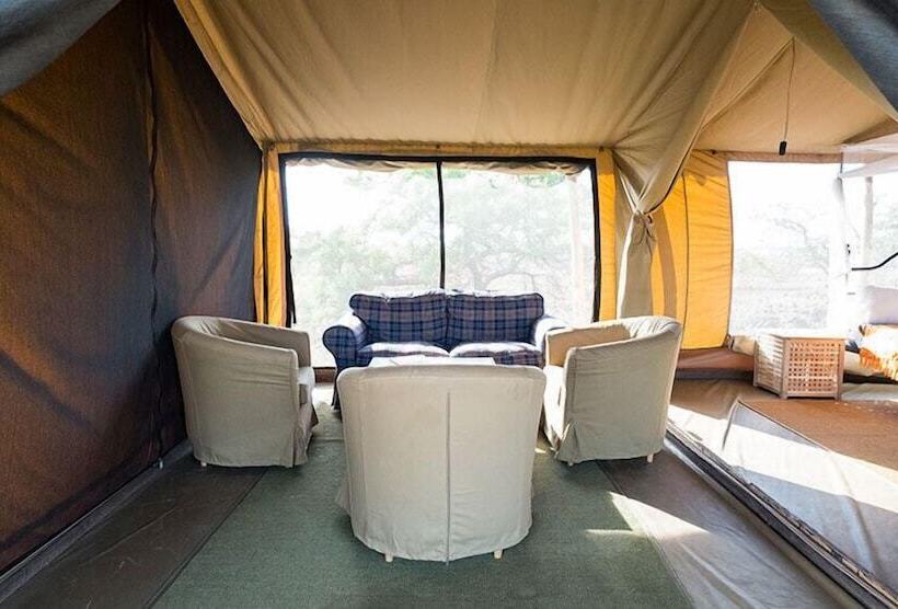 هتل Serengeti Ikoma Wild Camp