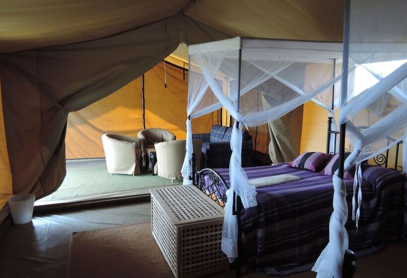 هتل Serengeti Ikoma Wild Camp