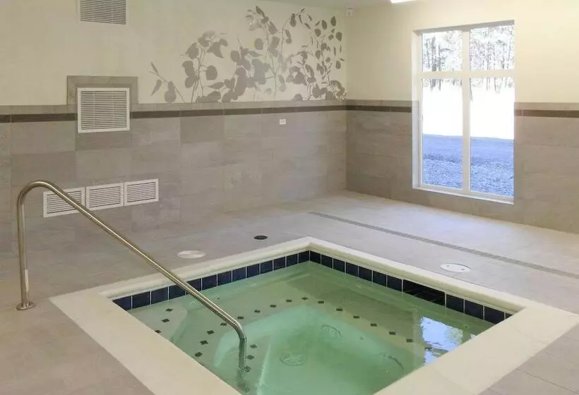 ホテル Sleep Inn & Suites Chiloquin Crater Lake Junction