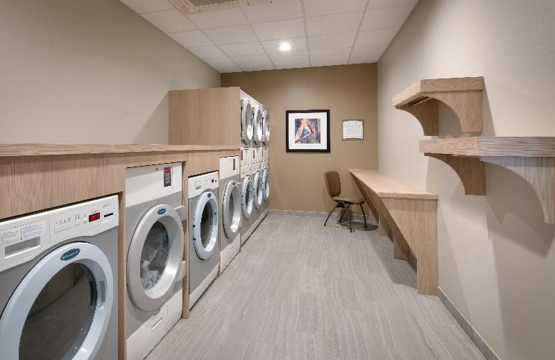 Hotelli Staybridge Suites Lehi Traverse Ridge Center, An Ihg