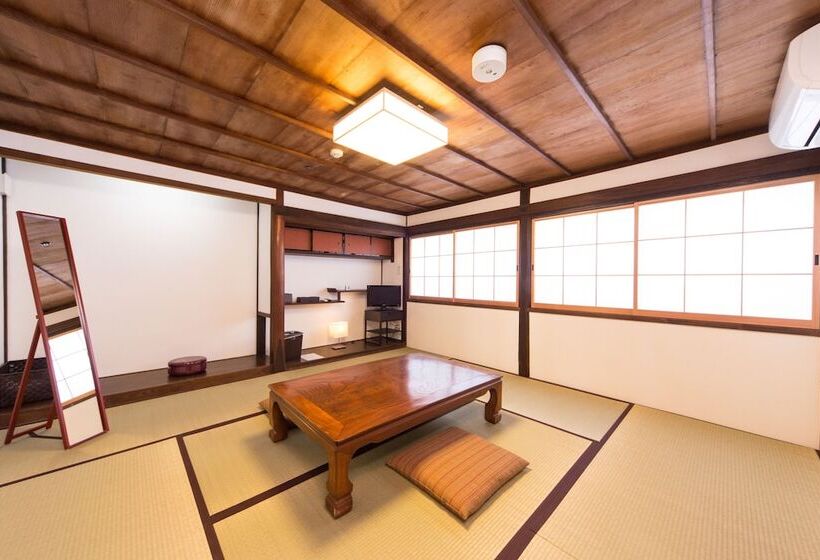 בית מלון כפרי Yakageya, Inn & Suites