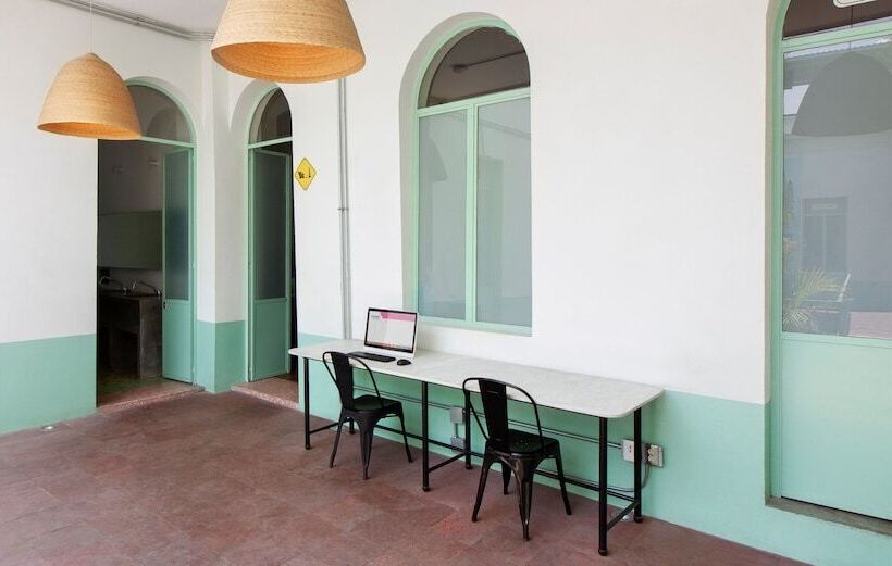 Общежитие Casa Mx Alameda