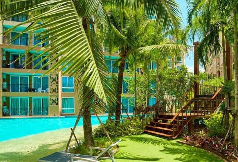 Atlantis Condo And Water Park Pattaya By The Sea