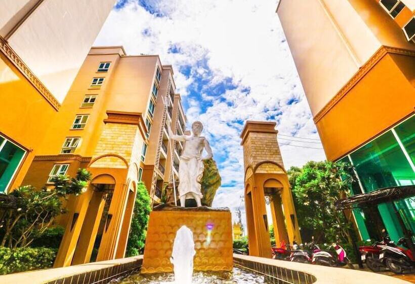 Atlantis Condo And Water Park Pattaya By The Sea