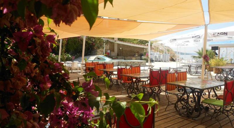 Bougainville Bay Apartments