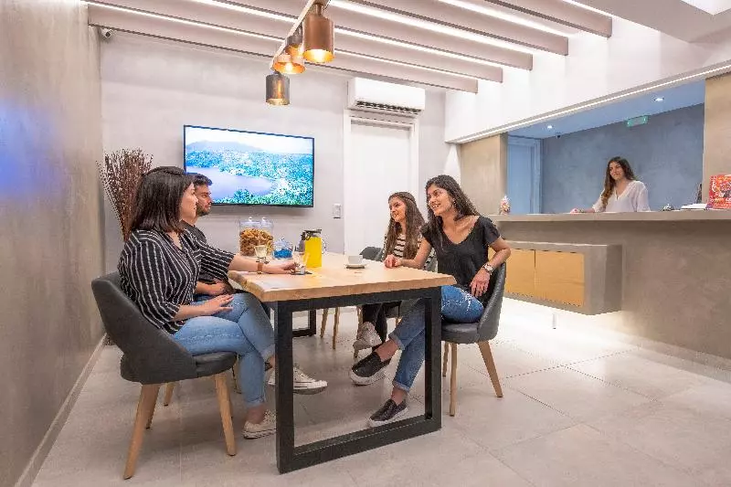 Hotelli Acropolis Stay