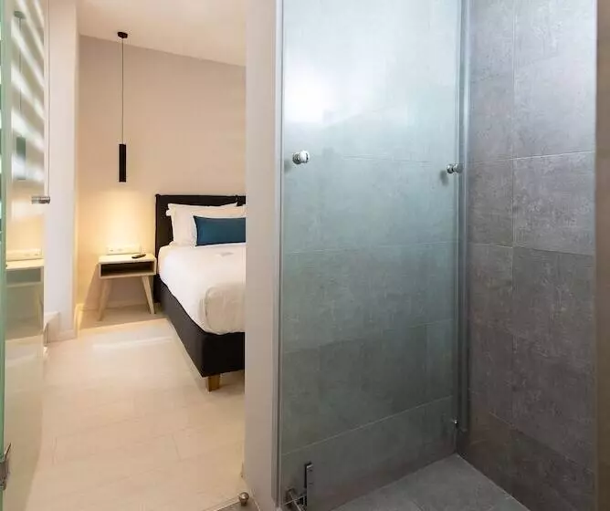 Hotelli Acropolis Stay