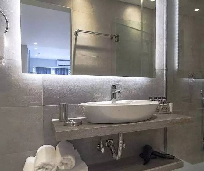 Hotelli Acropolis Stay