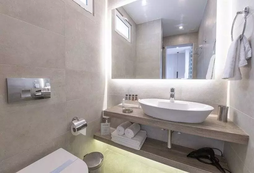 Hotelli Acropolis Stay