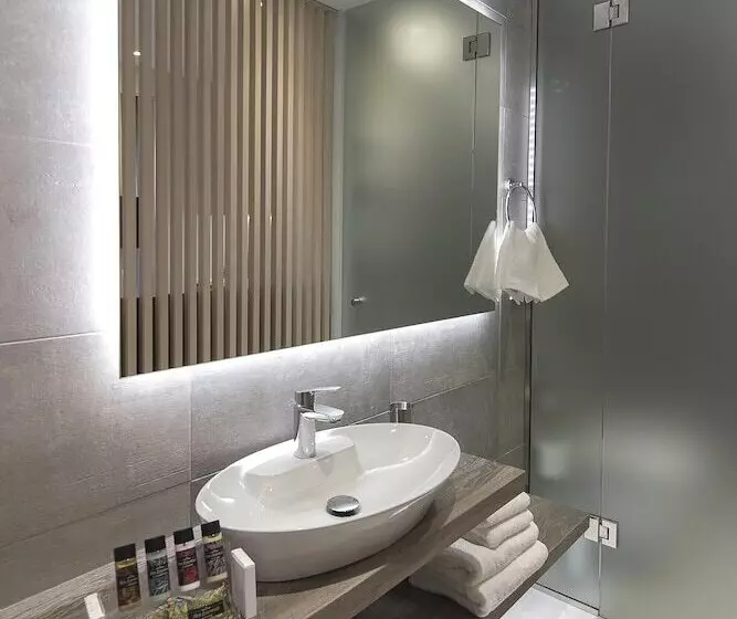 Hotelli Acropolis Stay