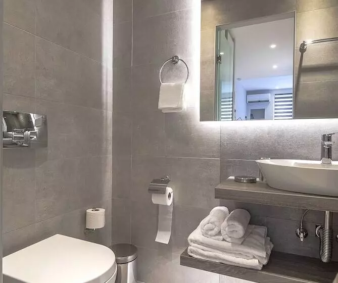 Hotelli Acropolis Stay