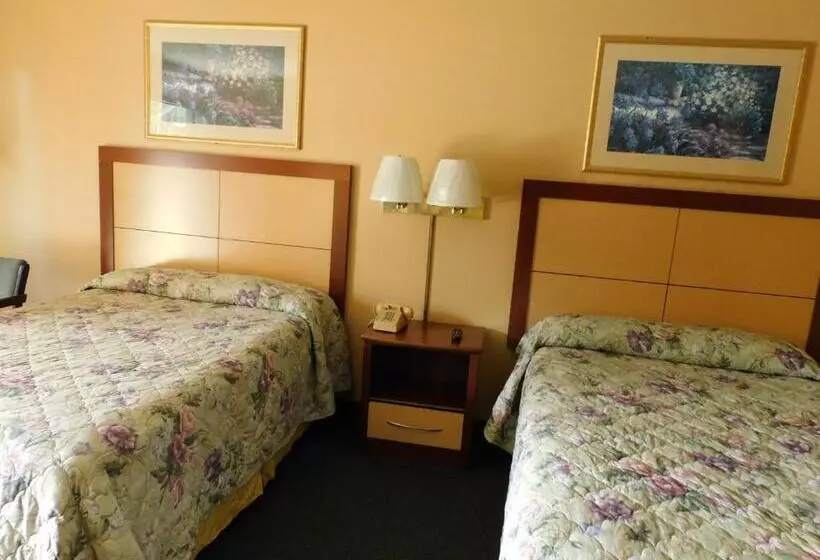 Hotelli Camilla Inn & Suites