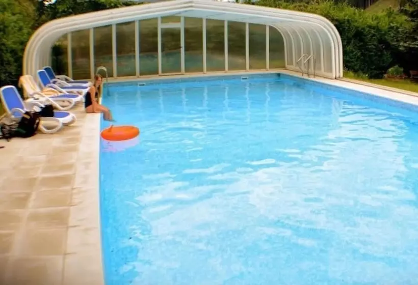 Hotelli & Camping Gisser