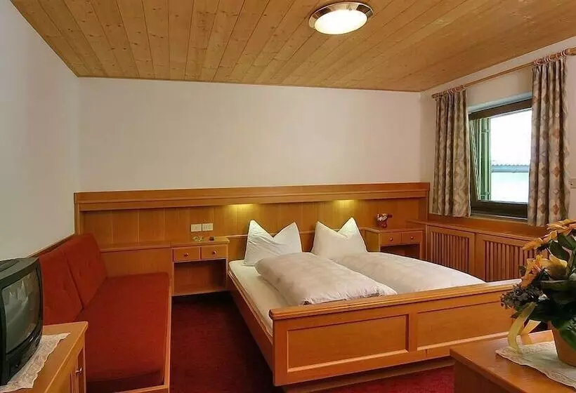 Hotelli & Camping Gisser