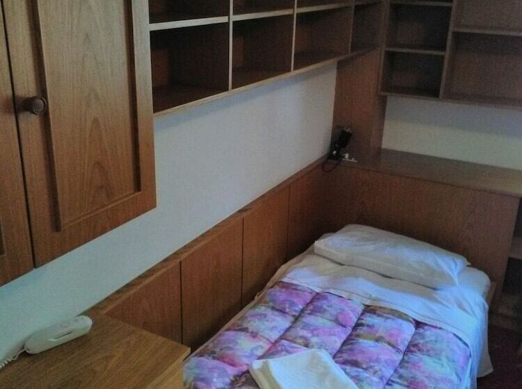 ホテル & Camping Gisser