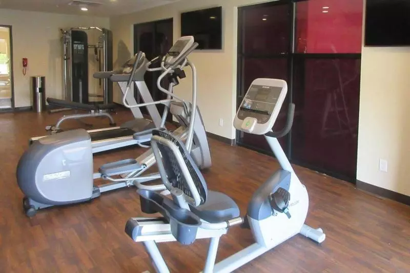 ホテル Comfort Suites Denver International Airport