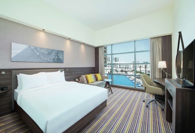 هتل Hampton By Hilton Dubai Airport
