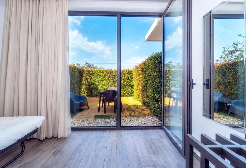 هتل Mercedes Country House