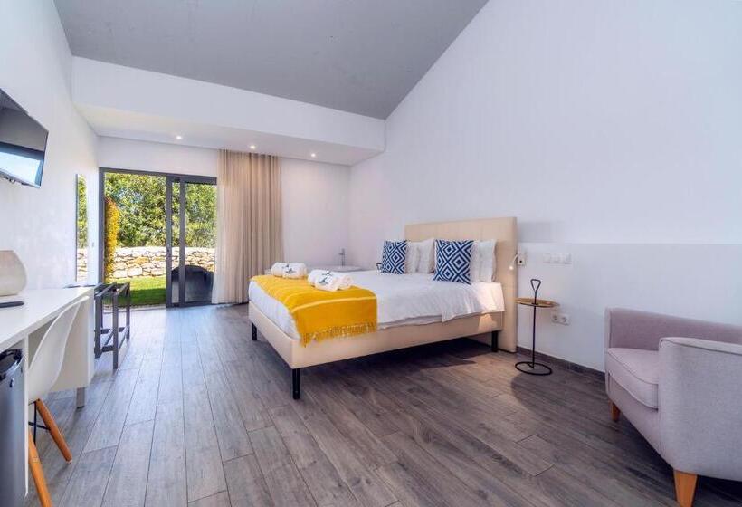 هتل Mercedes Country House