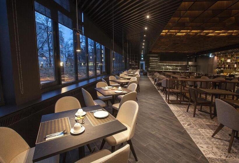 هتل Quentin XL Potsdamer Platz