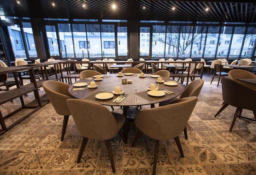 هتل Quentin XL Potsdamer Platz