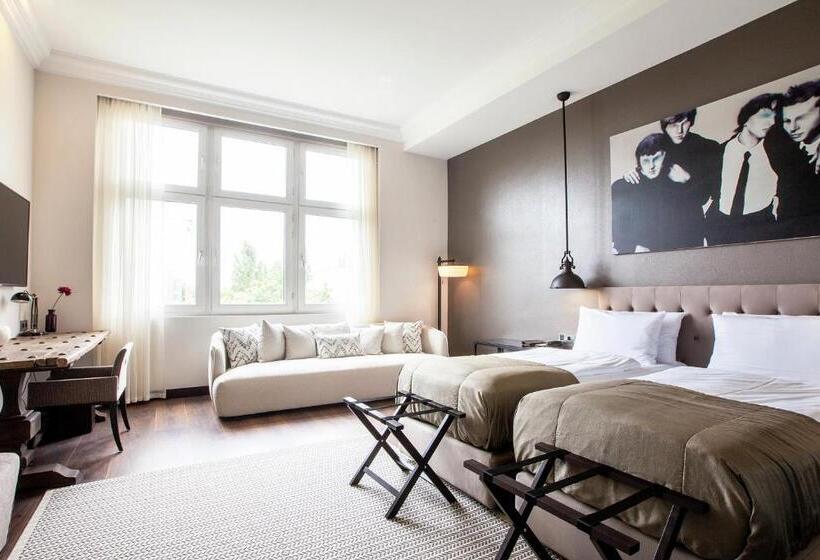 هتل Quentin XL Potsdamer Platz