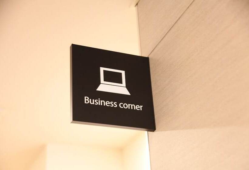 בית מלון כפרי Rembrandt Style Tokyo Nishikasai Grande