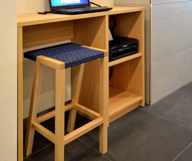 בית מלון כפרי Rembrandt Style Tokyo Nishikasai Grande