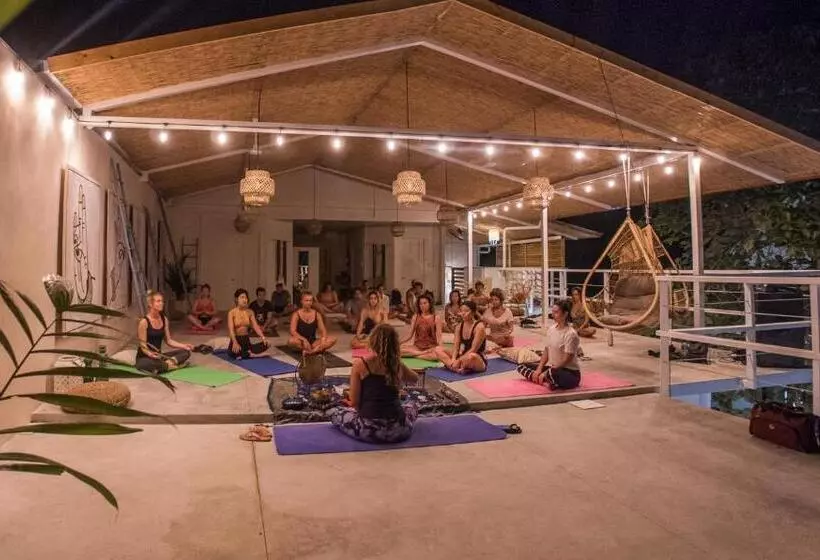 ホテル Selina Santa Teresa South