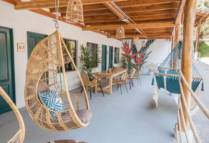 ホテル Selina Santa Teresa South