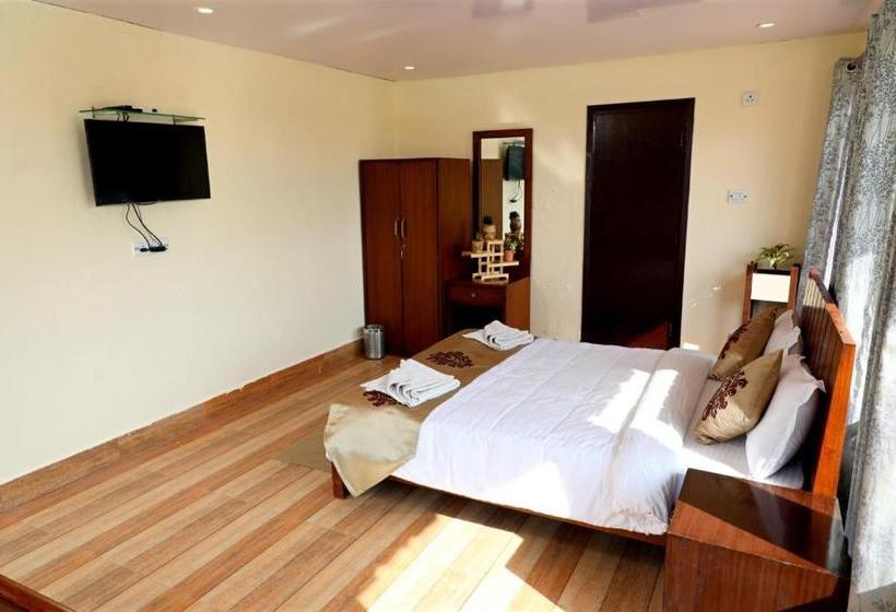 Hotel Shiva's Solace Resort By Samaira