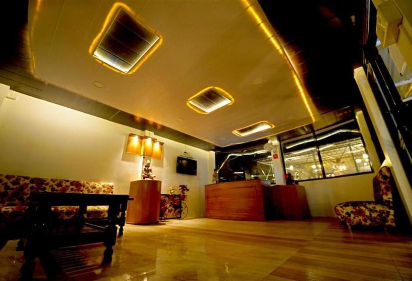 Hotel Shiva's Solace Resort By Samaira