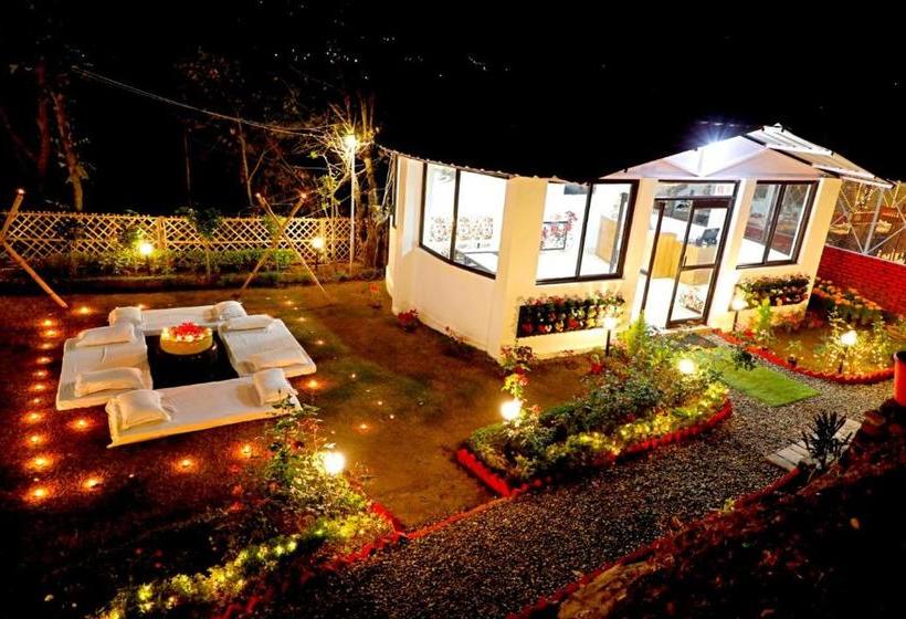 Hotel Shiva's Solace Resort By Samaira