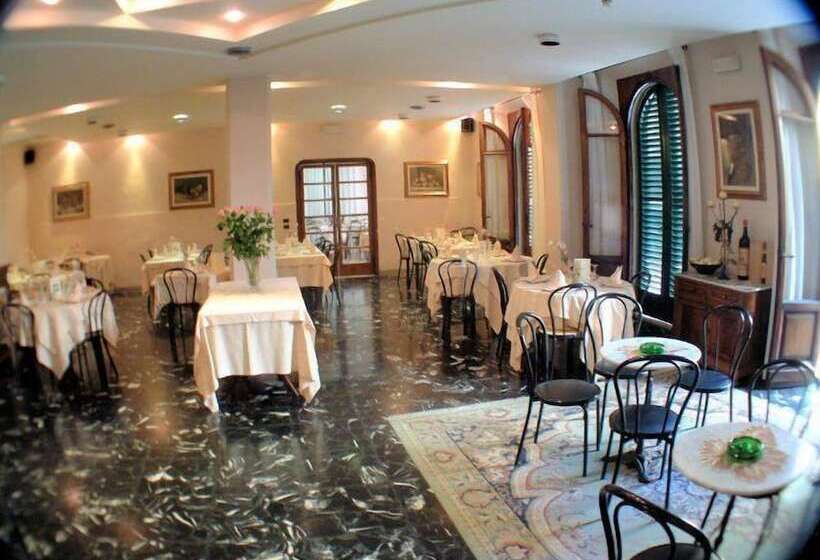 فندق Verena Dependance Savoia & Campana