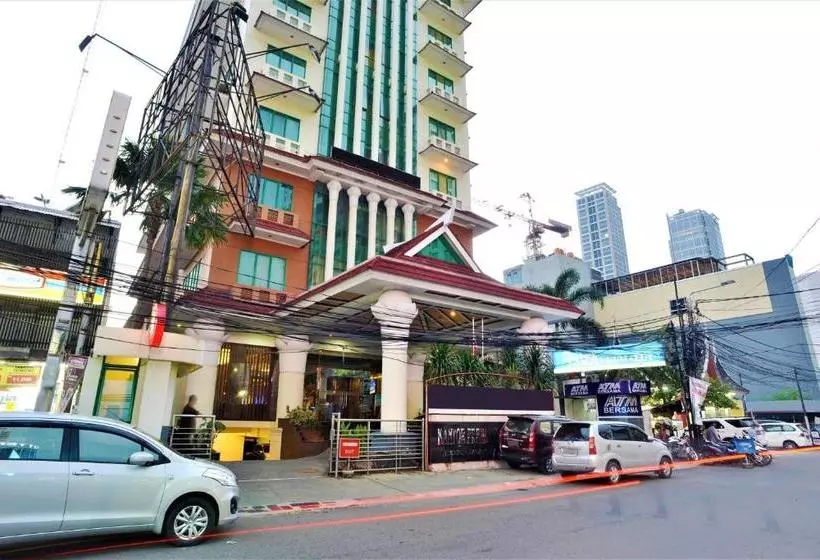 ホテル Zen Rooms Near Grand Indonesia Mall