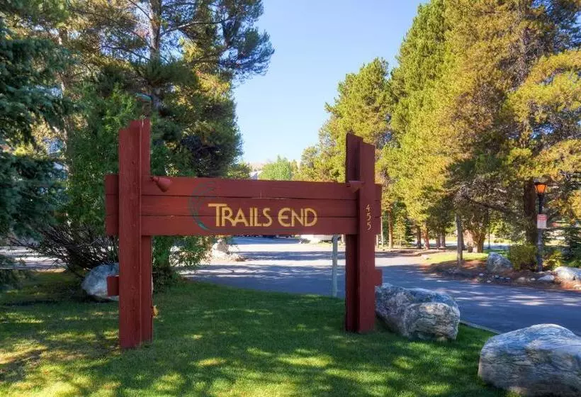 Two Bedroom 304 At Trails End