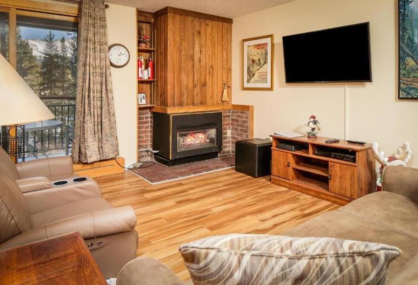 Two Bedroom 304 At Trails End