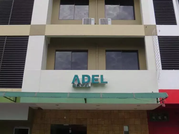Hotelli Adel